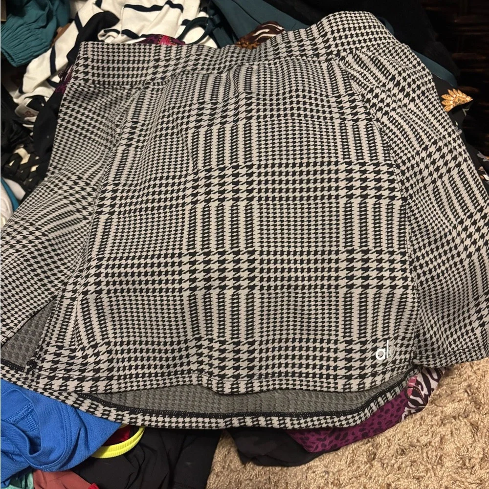 ALO Yoga Monochrome Checkered Skirt